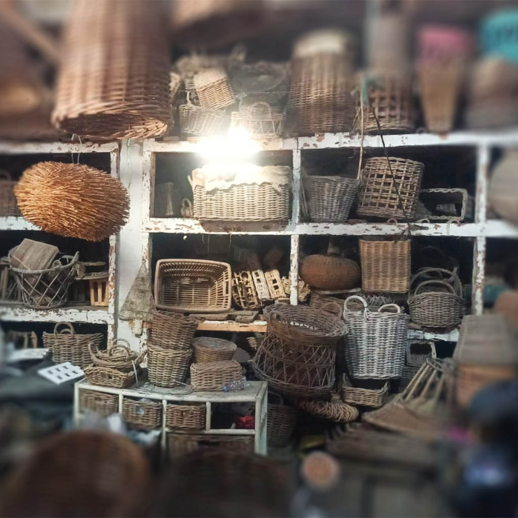 Rattan basket production (4)